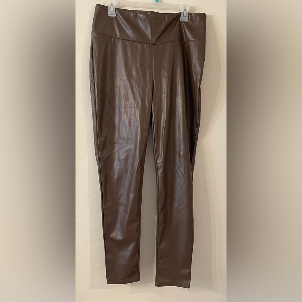 NWT Sheila Rose Brown Faux Pants‎ XL